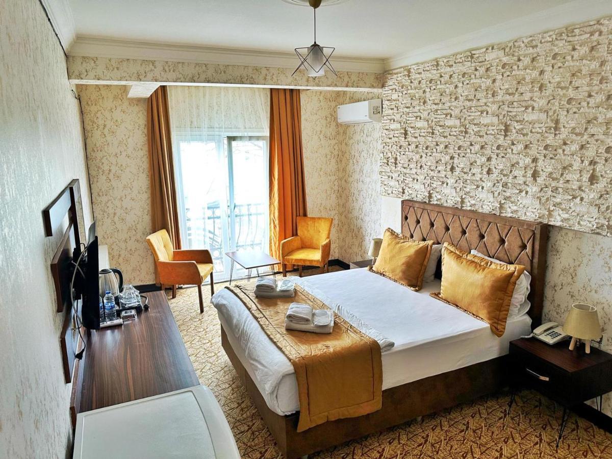 Rose Suite & Hotel Бююкчекмедже Екстер'єр фото