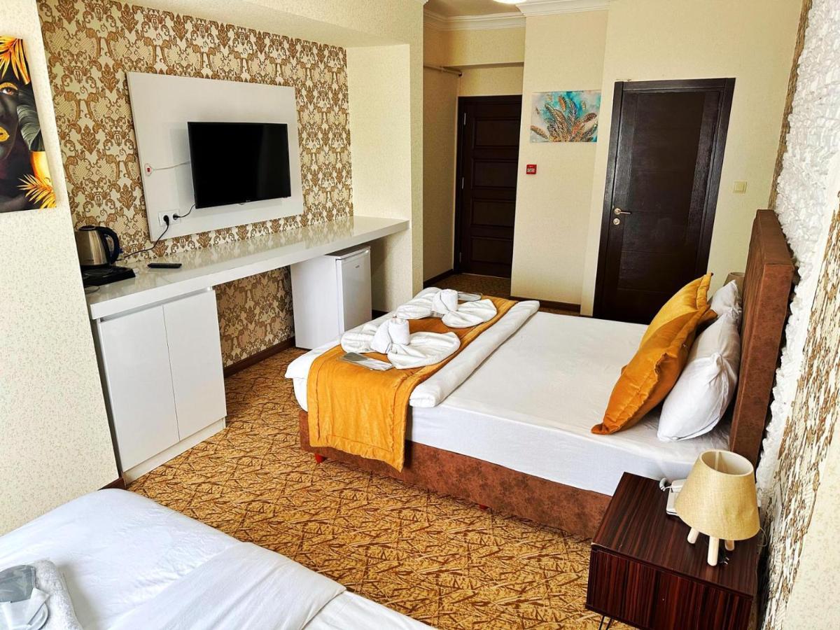 Rose Suite & Hotel Бююкчекмедже Екстер'єр фото